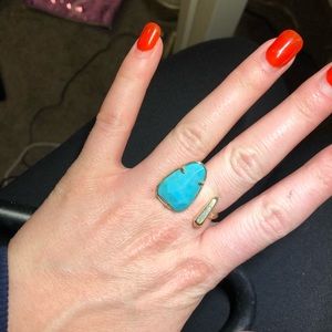 Kendra Scott turquoise stone ring